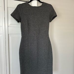 Banana Republic Gray Sheath Mini Dress Crew Neck